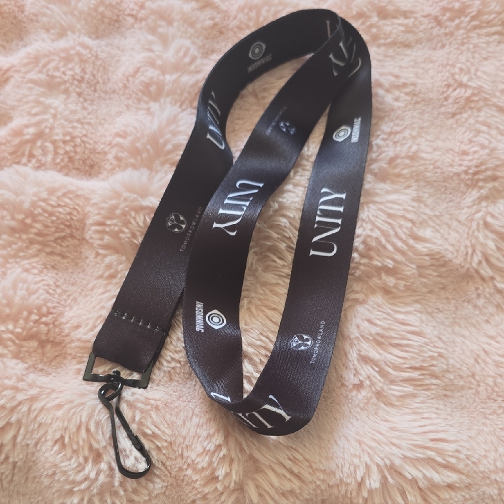 UNITY INSOMNIAC X TOMORROWLAND LANDYARD